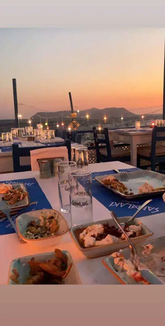 Sardelaki Greek Tavern'nin yemek ve ambiyans fotoğrafları 47