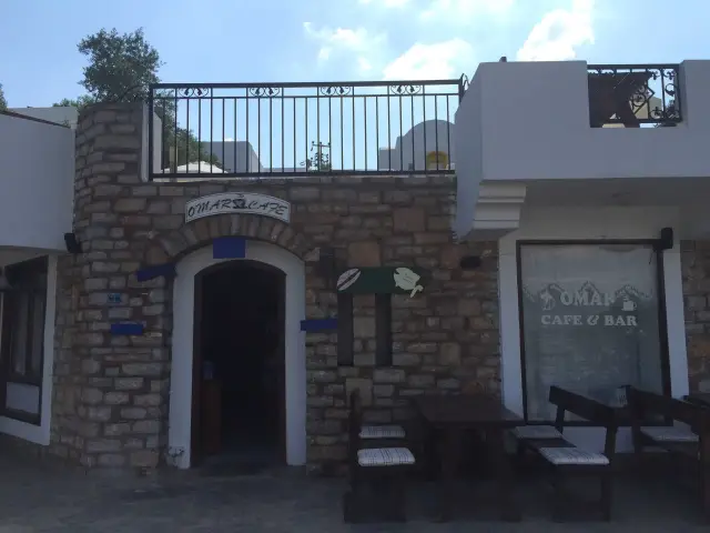 Omar Cafe Restaurant Beach'nin yemek ve ambiyans fotoğrafları 2