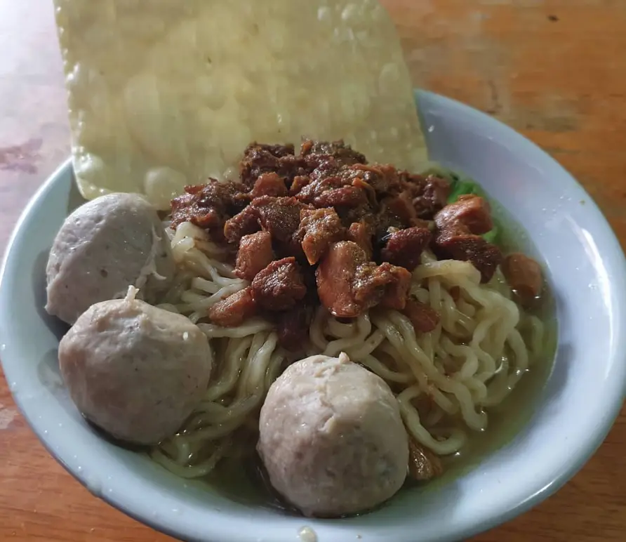 Bakso Rudal Stasiun UI