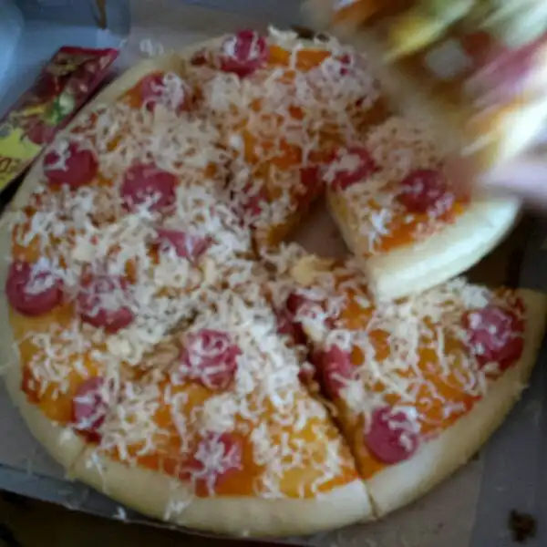 Gambar Makanan Radja Pizza 6