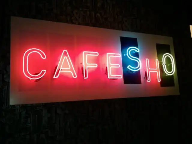 Cafe SHO'nin yemek ve ambiyans fotoğrafları 4