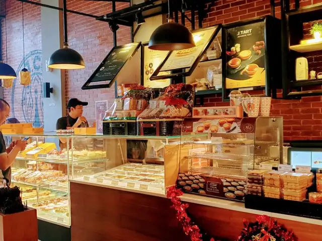 Gambar Makanan J.CO Donuts & Coffee Ruko Summarecon Bekasi 9
