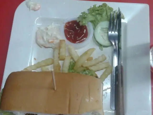 Cafe Bola Bola Chicken Chop Luaskan Kuasamu Food Photo 6
