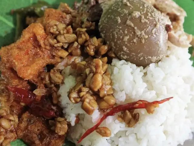 Gambar Makanan Gudeg Yogya Bu Darmo / Bu Yati 11