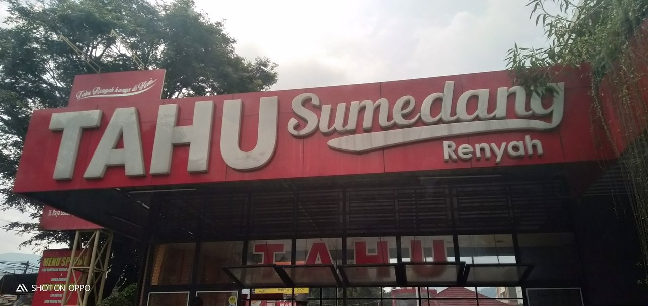 Tahu Sumedang Renyah Terdekat Restoran Dan Tempat Makan Asia Terdekat