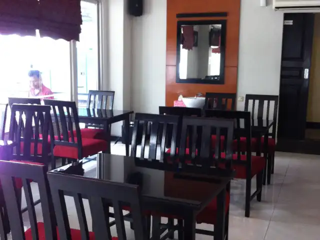 Gambar Makanan Feodora Cafe & Resto - Feodora Hotel 2