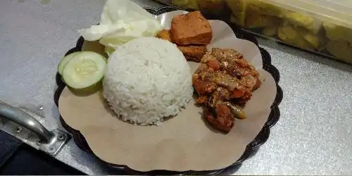 Ayam Gepuk 90, Jl. Tenis Raya Rt. 1 / Rw. 8