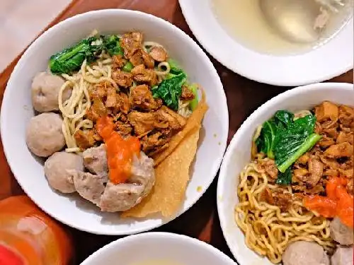 Bakso dan Mie Ayam Mbah Bejo, Kebon Jeruk