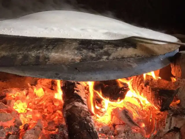 Küpeli Trabzon Ekmeği'nin yemek ve ambiyans fotoğrafları 6