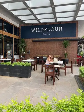 Wildflour Cafe And Bakery