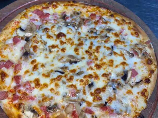 Abone Pizza'nin yemek ve ambiyans fotoğrafları 13