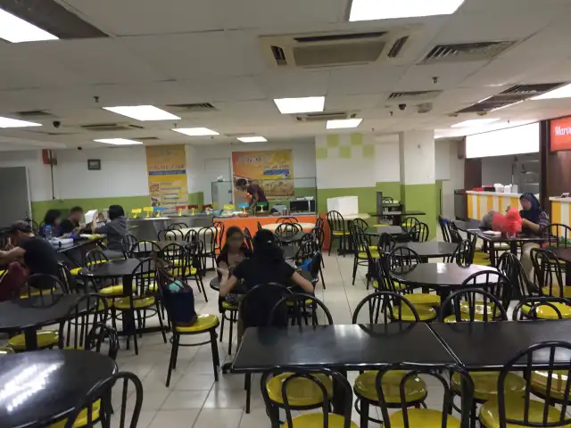 Wisma UOA Foodcourt Food Photo 3