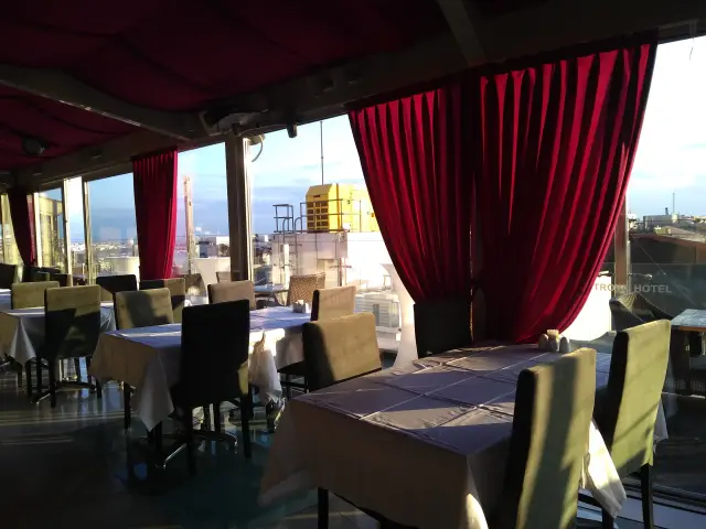 Süreyya Teras - Troya Hotel'nin yemek ve ambiyans fotoğrafları 4