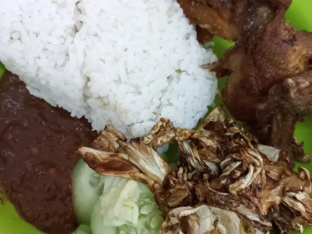 Gambar Makanan WarungBuVestiBarito 1