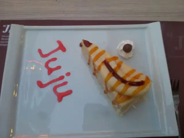 Juju Cafe'nin yemek ve ambiyans fotoğrafları 11