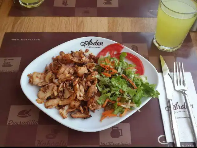 YeşilÇini Cafe Restaurant'nin yemek ve ambiyans fotoğrafları 53