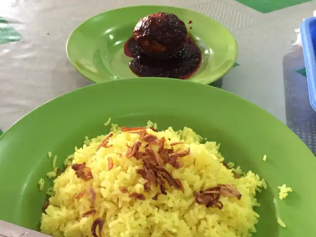 Gambar Makanan Warung Nasi Kuning "Rahmat" 11