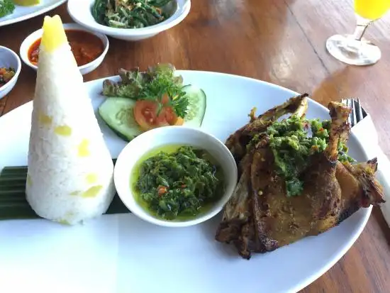 Gambar Makanan Bebek Ubud 9