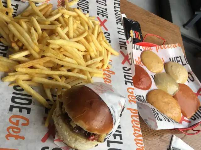 Burger X'nin yemek ve ambiyans fotoğrafları 13