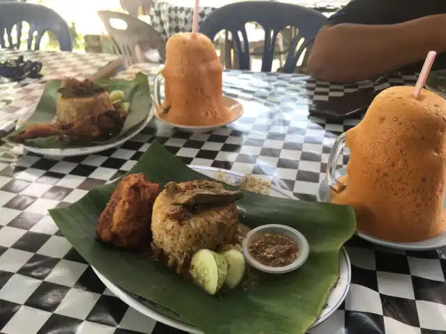 Nasi Kukus Gerak Khas Food Photo 1