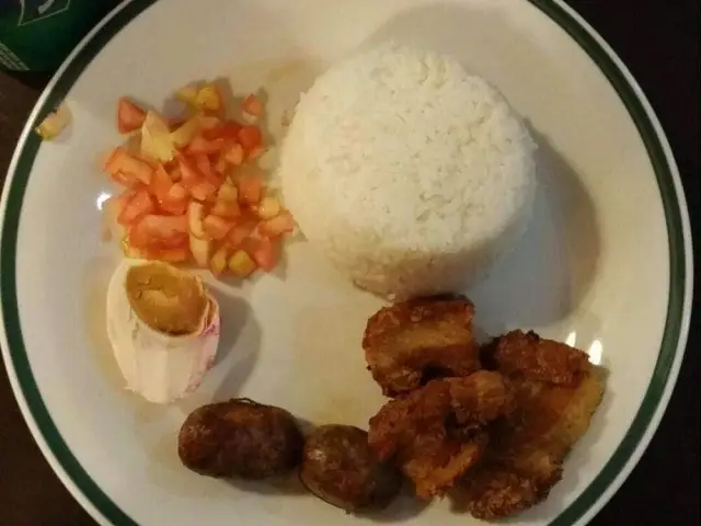 Fariñas Ilocos Empanada Food Photo 13
