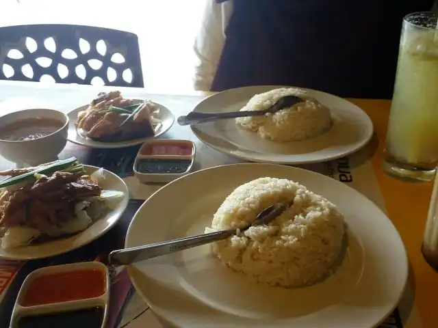 Restoran Nasi Ayam Fauziah Meru Raya Food Photo 2