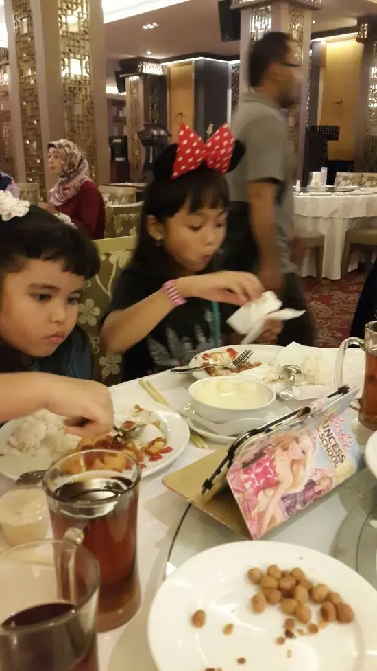 Gambar Makanan Diamond International Restaurant 9