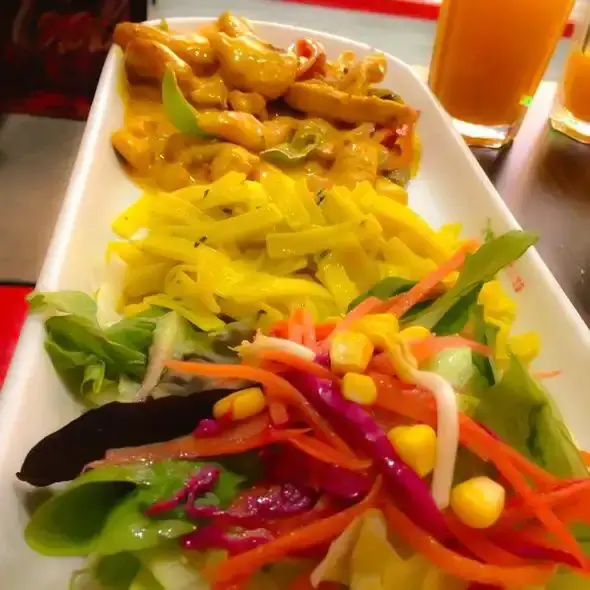 Green Salads'nin yemek ve ambiyans fotoğrafları 8