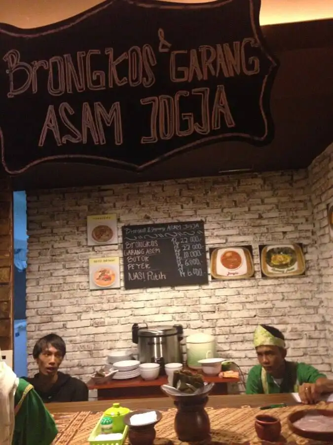 Brongkos dan Garang Asam Jogja