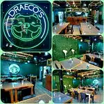 Draecos Cafe & Resto Food Photo 6