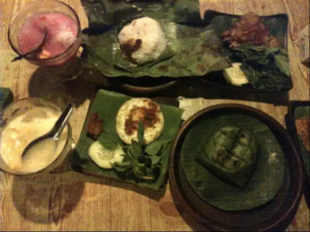 Gambar Makanan Pondok Jowi Spesial Nasi Bakar 1