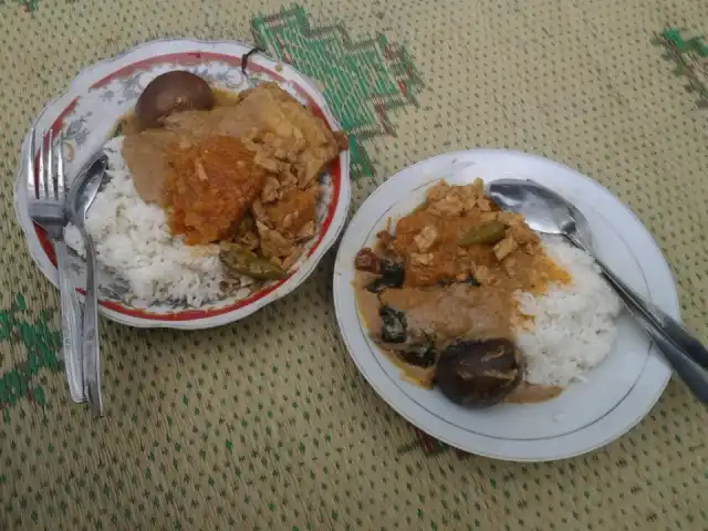 Gambar Makanan Gudeg ( depan Pom Bensin) 6