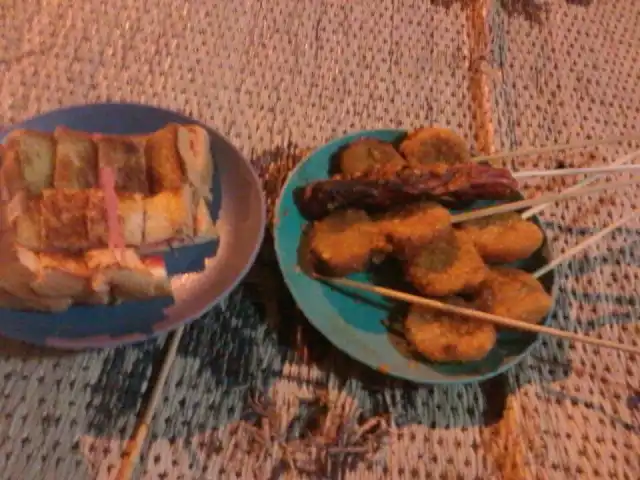Gambar Makanan Sosis Naga Solo 9