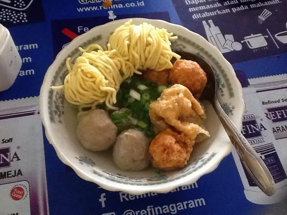 Bakso Pak Samut