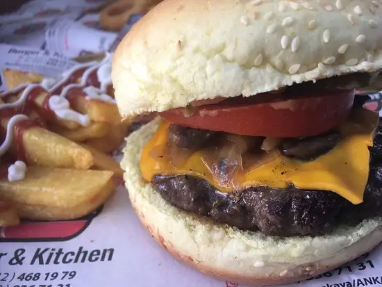 Aloha Burger & Kitchen'nin yemek ve ambiyans fotoğrafları 5