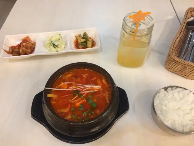 Sopoong Korean Food Food Photo 1