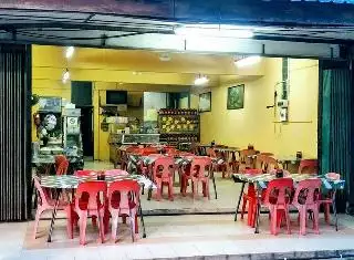 Kedai Makan NurFadzly