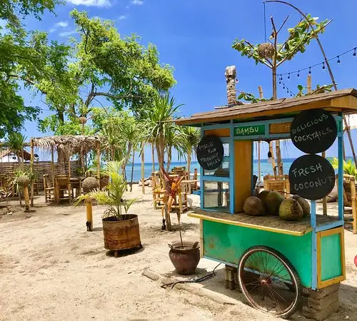 Gambar Makanan Bambu Beach Restaurant & Bar 2
