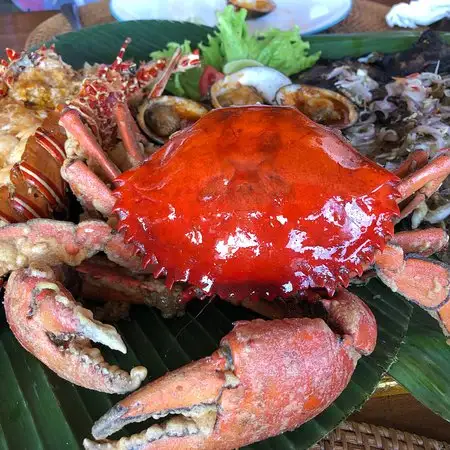 Gambar Makanan Bawang Merah Beachfront Restaurant 16