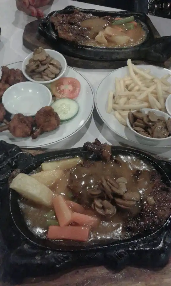 Gambar Makanan Waroeng Steak & Shake 7