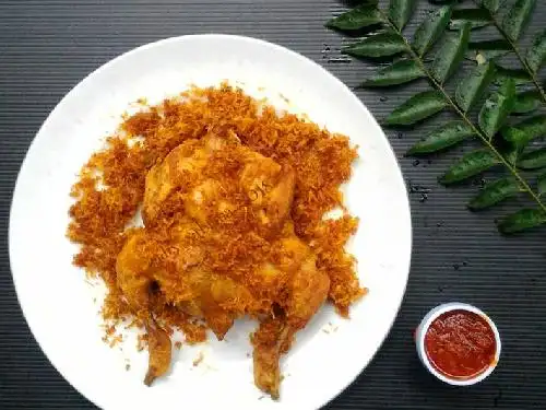 Ayam Bakar & Goreng Serundeng Uwais, Cimahi Tengah