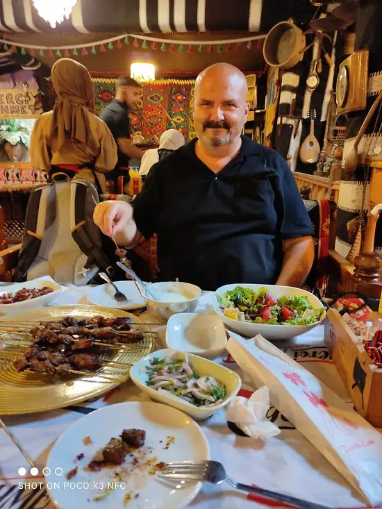 Ciğerci Aziz Usta'nin yemek ve ambiyans fotoğrafları 19