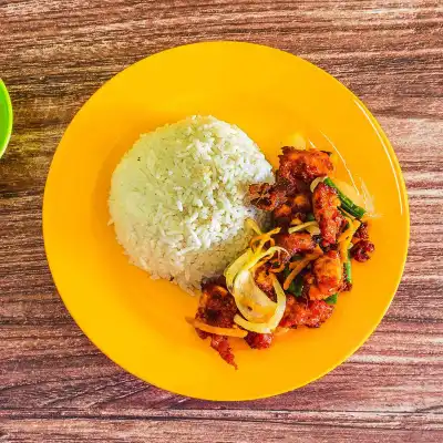 Dapur Bakar Ayam Goreng Kunyit (Kepala Batas)