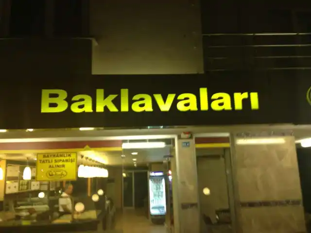 Ünlüoğlu Baklavacısı