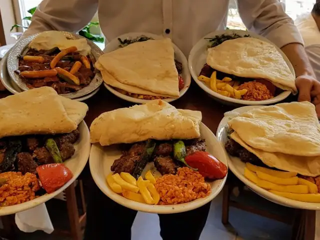 Gaziantepli Çavuşoğlu'nin yemek ve ambiyans fotoğrafları 4