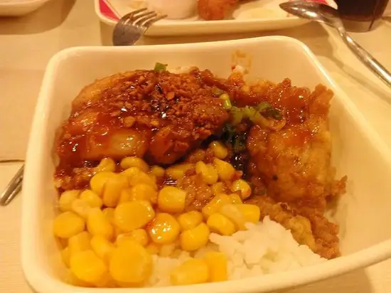 KFC Dela Rosa Carpark Food Photo 1
