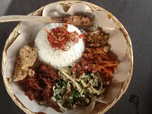 Nasi Lawar Ayam, Canggu Raya