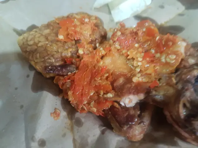 Gambar Makanan Ayam Gepuk Pak Gembus 3