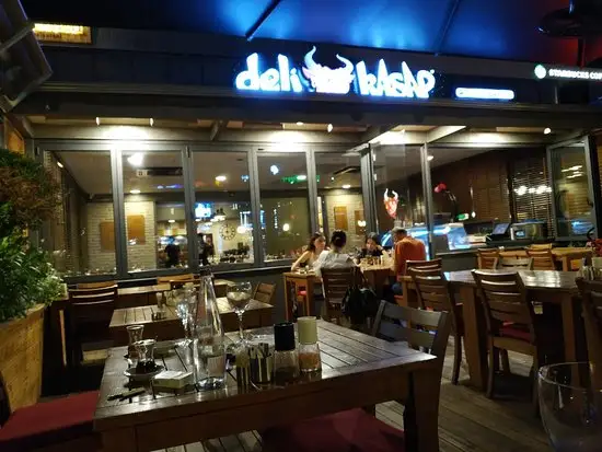 Deli Kasap Bay 16'nin yemek ve ambiyans fotoğrafları 8