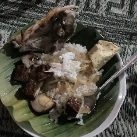 Gambar Makanan Nasi Liwet Yu Sani 10